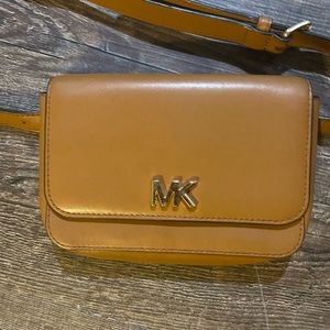 Michael Kors Tan Belt Wallet